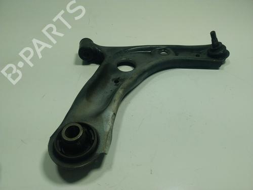 Right front suspension arm TOYOTA AYGO (_B4_) 1.0 (KGB40) (69 hp) 17809586