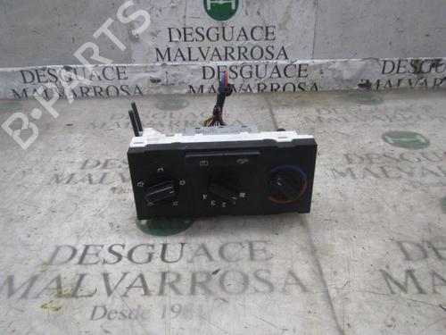 Commande Chauffage OPEL ZAFIRA A MPV (T98) 1.6 16V (F75) (101 hp) 3836215