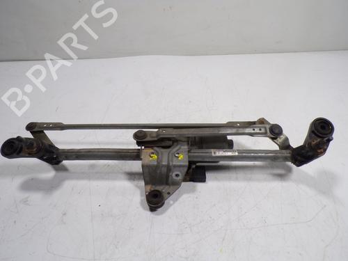 Used Front wiper motor SKODA OCTAVIA III Combi (5E5, 5E6) 1.6 TDI (110 hp) 11033785