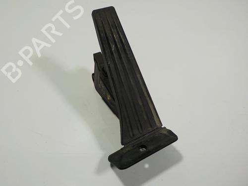 Used Pedal Pedal BMW 1 (F20) 118 d (150 hp) 11826680 11826680