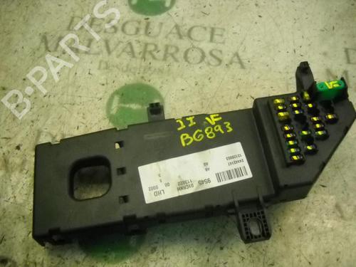 Used Fuse box Fuse box OPEL VECTRA C (Z02) 2.2 16V (F69) (147 hp) 3788004 3788004