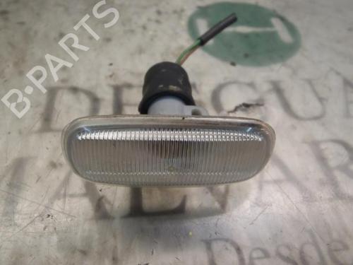 Used Left side indicator AUDI A2 (8Z0) 1.4 (75 hp) 11642564