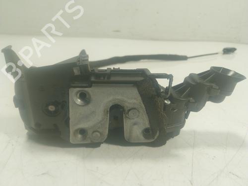 Used Front left lock SMART FORFOUR Hatchback (453) electric drive (453.091) (82 hp) 16825100