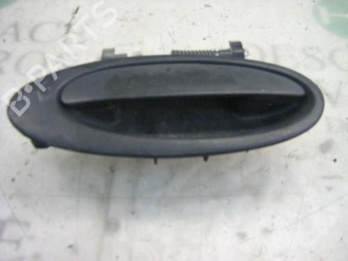 Used Front right exterior door handle RENAULT LAGUNA I (B56_, 556_) 1.9 dTi (B56J) (98 hp) 3737318