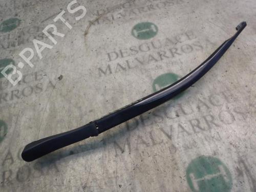 Used Front windshield wiper arm Front windshield wiper arm ALFA ROMEO GT (937_) 2.0 JTS (937CXH1A, 937CXH11) (165 hp) 4015302 4015302