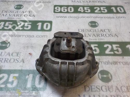 Used Engine mount BMW 1 (E87) 118 d (143 hp) 9081348