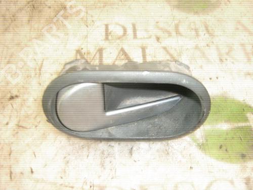 Used Front left interior door handle FORD FIESTA V (JH_, JD_) 1.4 TDCi (68 hp) 3755446