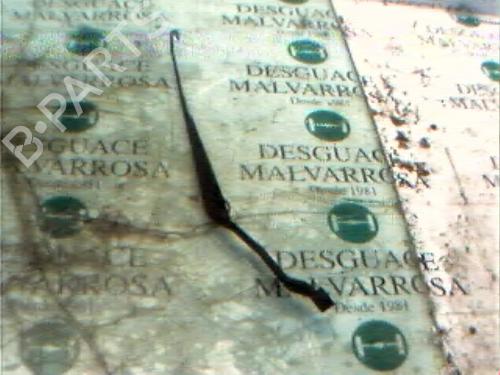 Used Front windshield wiper arm MITSUBISHI GALANT VIII (EA_) 2.0 (EA2A) (136 hp) 3743114