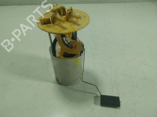 Used Fuel pump RENAULT TRAFIC III Van (FG_) 2.0 dCi 120 (FGMN) (120 hp) 20640364