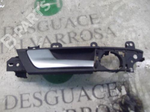 Used Rear left interior door handle Rear left interior door handle AUDI A3 Sportback (8PA) 2.0 TDI (140 hp) 3758161 3758161
