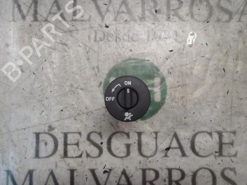 Used Electronic module RENAULT CLIO III (BR0/1, CR0/1) 1.2 16V (BR0P, CR0P) (101 hp) 3807646