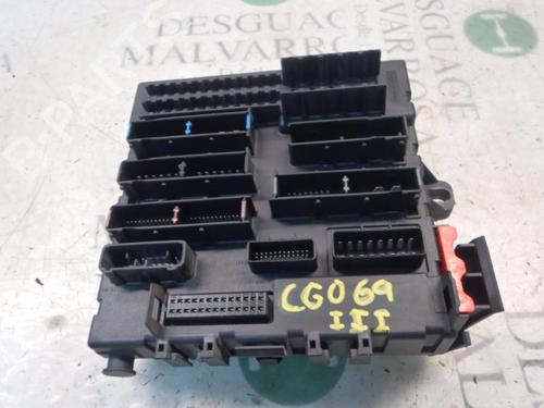 Used Fuse box Fuse box 3816048 3816048