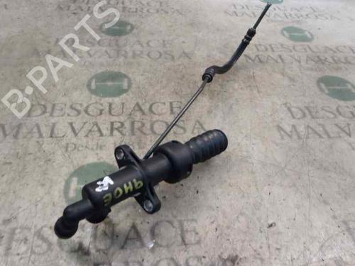 Used Clutch slave cylinder Clutch slave cylinder 14269553 14269553