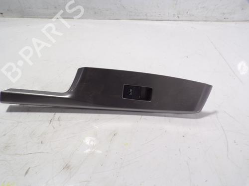 Used Left rear window switch Left rear window switch TOYOTA PRIUS PLUS (_W4_) 1.8 Hybrid (ZVW4_) (136 hp) 9763447 9763447