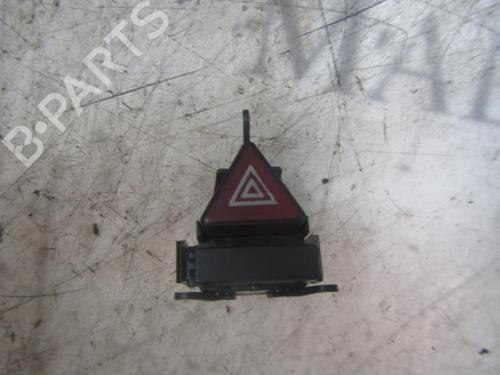 Used Warning switch MERCEDES-BENZ A-CLASS (W169) A 180 CDI (169.007, 169.307) (109 hp) 3824231