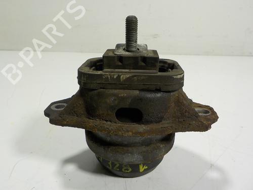 Used Engine mount LAND ROVER RANGE ROVER SPORT I (L320) 2.7 D 4x4 (190 hp) 13936152