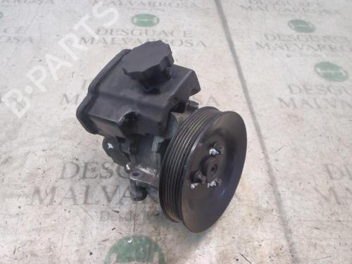 Used Steering pump MERCEDES-BENZ VITO / MIXTO Van (W639) [2003-2025]  3812059