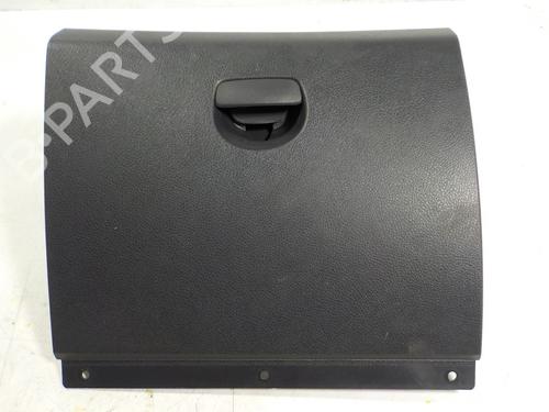 Handskerum Handskerum DACIA SANDERO II 1.5 dCi 75 / Blue dCi 75 (B8JW, B8M4, B8AH, B8M7, B8M6) (75 hp) 8184928 8184928