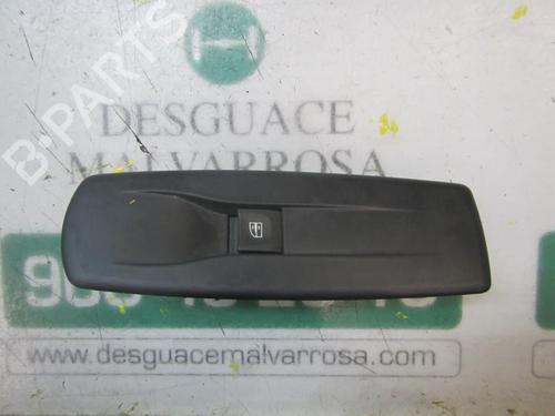 Used Right front window switch Right front window switch RENAULT MEGANE III Coupe (DZ0/1_) [2008-2016] 3991790 3991790