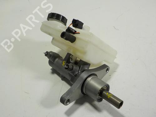 Used Brake master cylinder Brake master cylinder RENAULT MASTER III Van (FV) 2.3 dCi 170 FWD (FV0L) (170 hp) 12961210 12961210