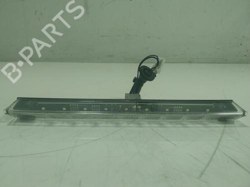 Used Rear center light Rear center light TOYOTA RAV 4 V (_A5_, _H5_) 2.5 Hybrid (AXAH52) (218 hp) 17908124 17908124
