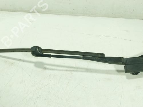 front-windshield-wiper-arm-porsche-cayenne-92a-2010-2011-2012-2013-2014-2015-2016-2017-2018-32498279 main image