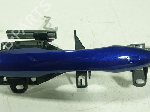 front-right-exterior-door-handle-toyota-yaris-cross-mxp_-2020-32158386 main image