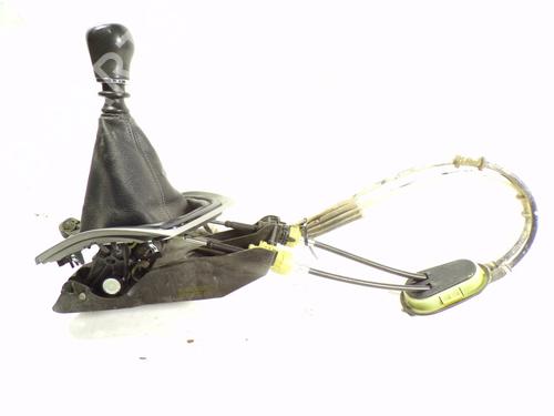 Used Gear lever NISSAN X-TRAIL III (T32_, T32R, T32RR) 2.0 dCi (T32) (177 hp) 7573875