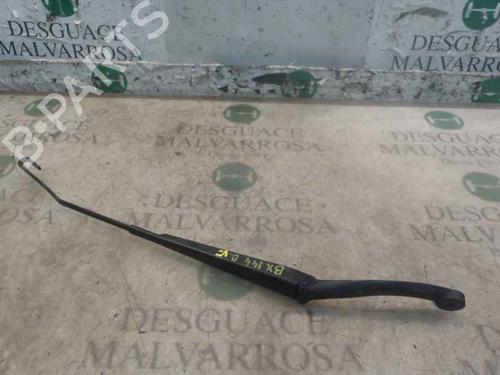 Used Front windshield wiper arm PEUGEOT 307 (3A/C) 2.0 HDi 90 (90 hp) 3804702