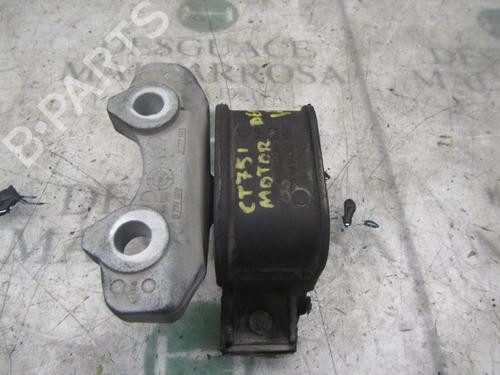 Used Engine mount Engine mount OPEL CORSA C (X01) 1.3 CDTI (F08, F68) (70 hp) 9080753 9080753