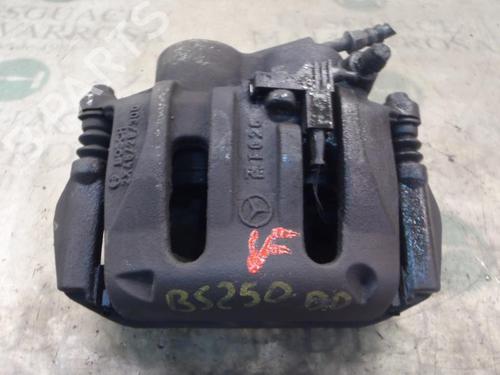 Used Right front brake caliper MERCEDES-BENZ VITO / MIXTO Van (W639) [2003-2025]  11546474