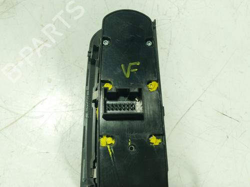 Left front window switch PORSCHE CAYENNE (92A) 4.8 Turbo | BP32492843I27