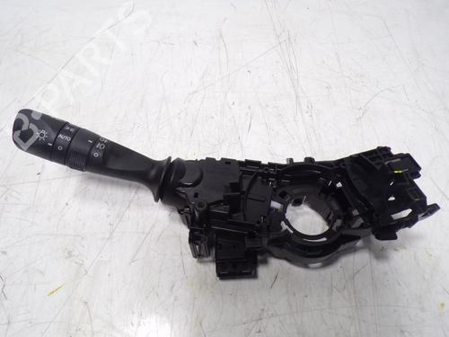 Headlight switch TOYOTA RAV 4 IV (_A4_) 2.5 Hybrid (AVA42_) (155 hp) 10486006