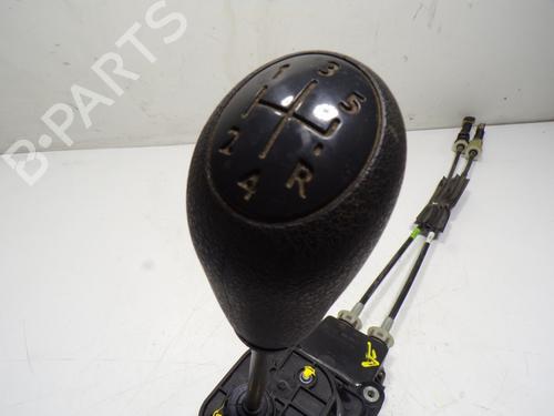 Gear lever DACIA SANDERO II 1.5 dCi 75 / Blue dCi 75 (B8JW, B8M4, B8AH, B8M7, B8M6) | BP11132573M90 