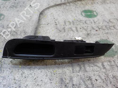 left-rear-window-switch-nissan-note-e11-ne11-2005-2006-2007-2008-2009-2010-2011-2012-2013-3846162 main image