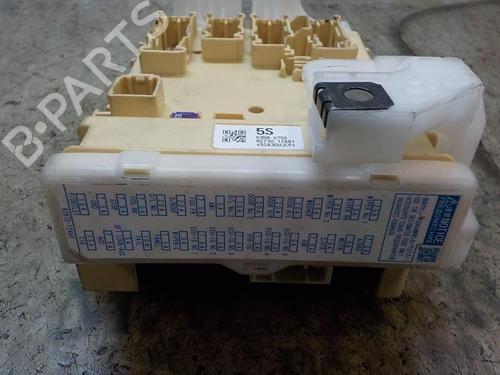 Fuse box TOYOTA AURIS (_E18_) 1.8 (ZRE182_, ZRE182R) | BP4005925E1 