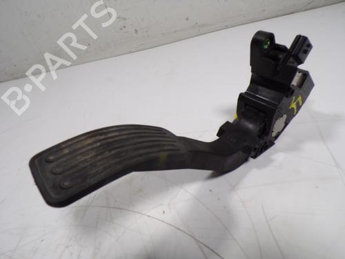 Used Pedal Pedal NISSAN JUKE (F15) 1.2 DIG-T (115 hp) 15407069 15407069