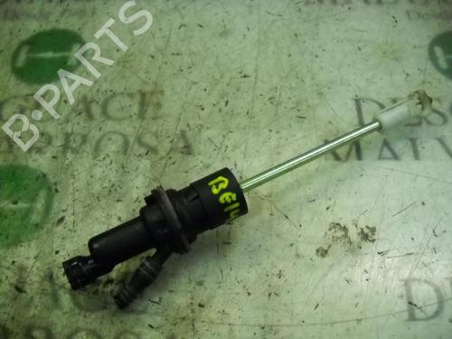 Used Clutch slave cylinder Clutch slave cylinder CITROËN C4 Coupe (LA_) [2004-2013] 14267328 14267328