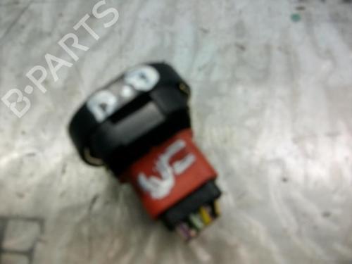Right front window switch FORD FIESTA V (JH_, JD_) 1.4 TDCi | BP3785079I26