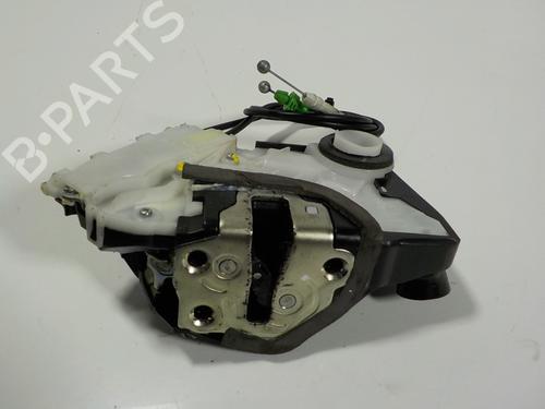 Used Front right lock TOYOTA YARIS (_P13_) [2010-2020]  11960125