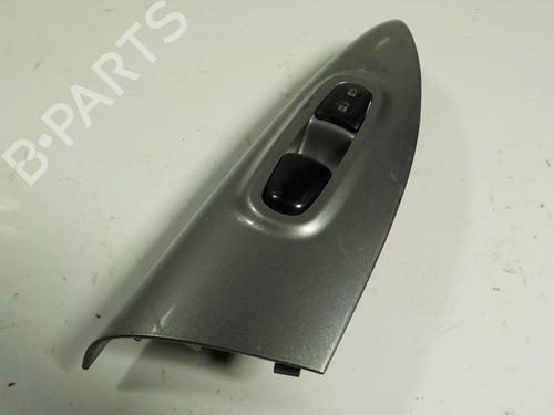 Used Right front window switch Right front window switch NISSAN JUKE (F15) 1.5 dCi (110 hp) 9165039 9165039
