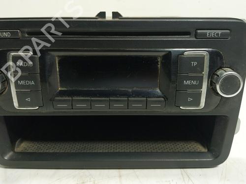Used Radio VW CADDY III Box Body/MPV (2KA, 2KH, 2CA, 2CH) [2004-2016]  29276358