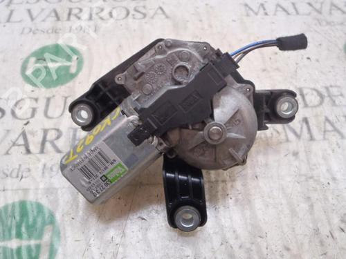 Used Rear wiper motor OPEL CORSA D (S07) 1.4 (L08, L68) (90 hp) 3819420