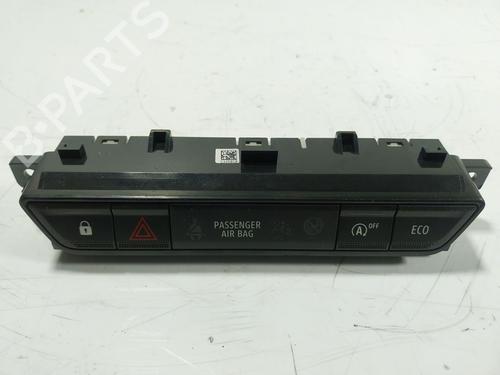 warning-switch-dacia-sandero-iii-283e85816-2021-17909552 main image