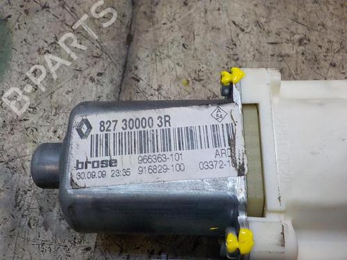 Rudehejsemotor bagstkærm højre RENAULT MEGANE III Hatchback (BZ0/1_, B3_)  | BP3998093E22 