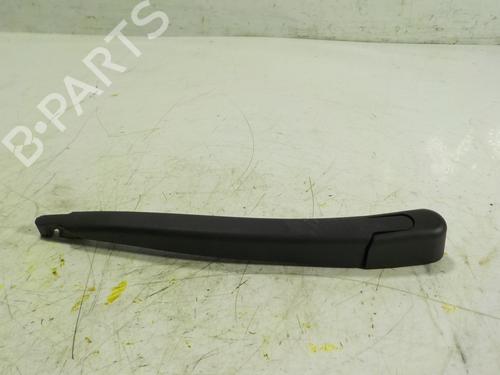Used Rear windshield wiper arm FORD FIESTA VI (CB1, CCN) 1.4 TDCi (70 hp) 9208441