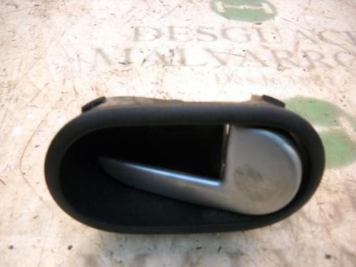 Used Front right interior door handle FORD FIESTA V (JH_, JD_) 1.6 TDCi (90 hp) 3737606