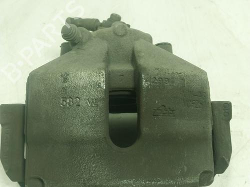 Used Right front brake caliper AUDI A1 Sportback (8XA, 8XF) 1.6 TDI (115 hp) 16664626