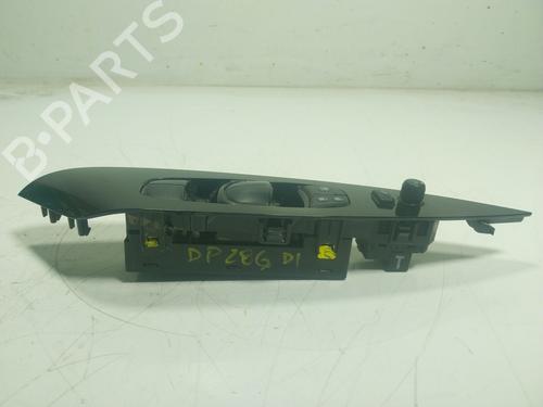 Left front window switch NISSAN LEAF (ZE1) | BP23210589I27