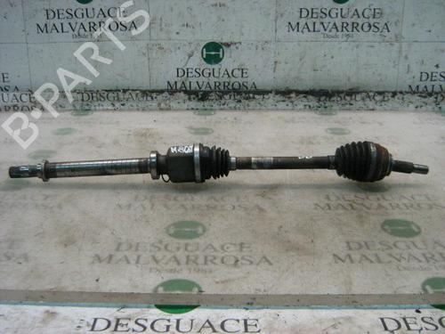 Used Right front driveshaft RENAULT CLIO III (BR0/1, CR0/1) [2005-2014]  3749683
